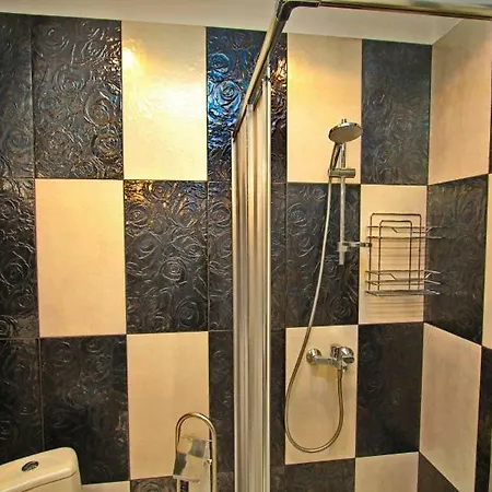 Jasmine Floor 2 Apartment *